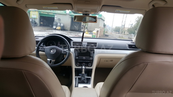 Volkswagen Passat 2012, 70,100 km - 2.5 l - Bakı