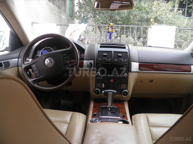 Volkswagen Touareg 2005, 157,000 km - 3.2 l - Bakı