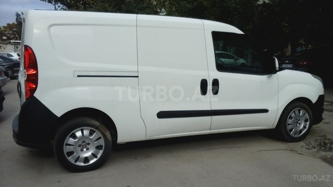 Fiat Doblo 2011, 168,000 km - 1.6 л - Bakı