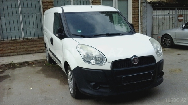 Fiat Doblo 2011, 147,000 km - 1.3 л - Bakı