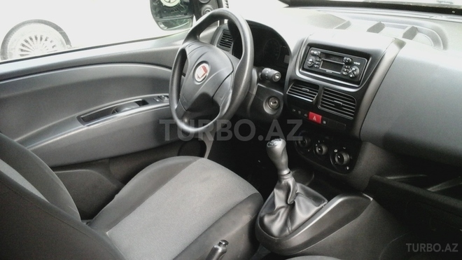 Fiat Doblo 2011, 147,000 km - 1.3 л - Bakı