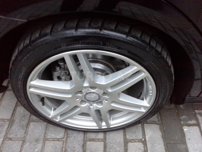 Mercedes E 220 2013, 58,000 km - 2.2 л - Bakı