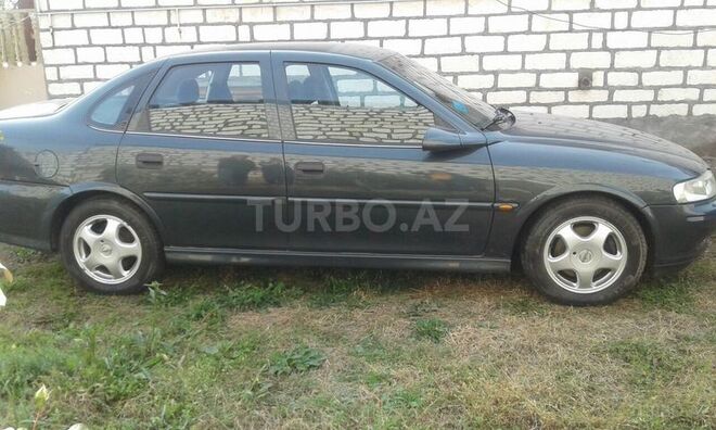 Opel Vectra 2000, 153,096 km - 1.8 l - Qazax