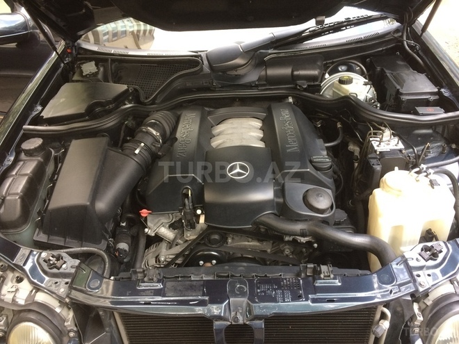 Mercedes E 240 2000, 163,000 km - 2.4 l - Bakı
