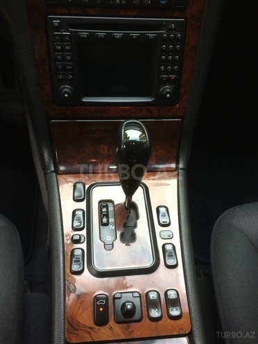 Mercedes E 240 2000, 163,000 km - 2.4 l - Bakı