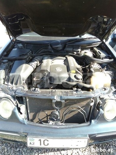 Mercedes E 320 1996, 140,000 km - 3.2 l - Bakı