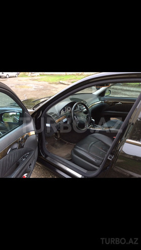 Mercedes E 320 2003, 202,000 km - 3.2 l - Bərdə