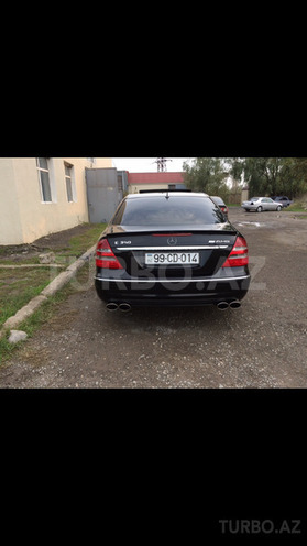 Mercedes E 320 2003, 202,000 km - 3.2 l - Bərdə
