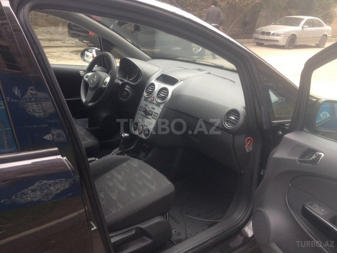 Opel Corsa 2011, 18,286 km - 1.4 л - Bakı