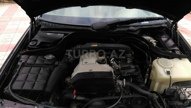 Mercedes C 230 1998, 252,000 km - 2.3 l - Sumqayıt