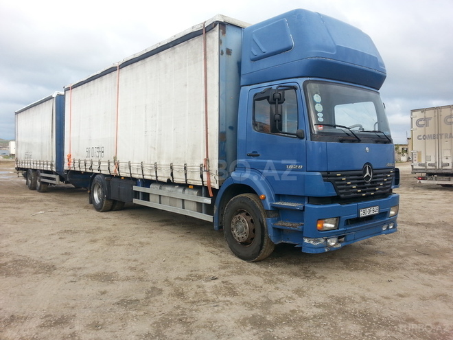 Mercedes Atego 2528 2001, 281,000 km - 6.4 л - Bakı