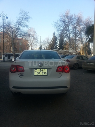 Volkswagen Jetta 2007, 140,000 km - 2.5 l - Gəncə