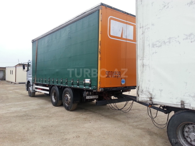 Mercedes Atego 2528 2000, 585,000 km - 6.4 л - Bakı