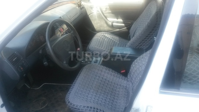 Mercedes C 200 1997, 326,000 km - 2.0 l - Bakı
