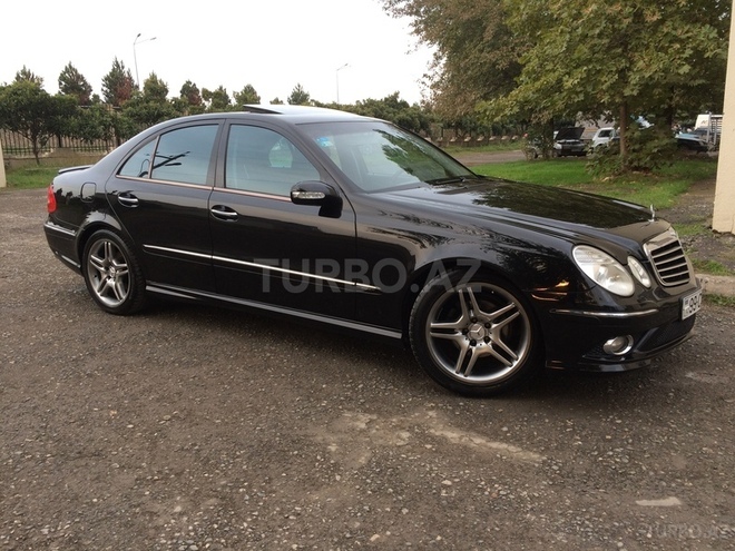Mercedes E 320 2003, 202,000 km - 3.2 l - Bakı
