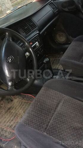 Opel Vectra 1997, 205,000 km - 2.0 l - Bakı