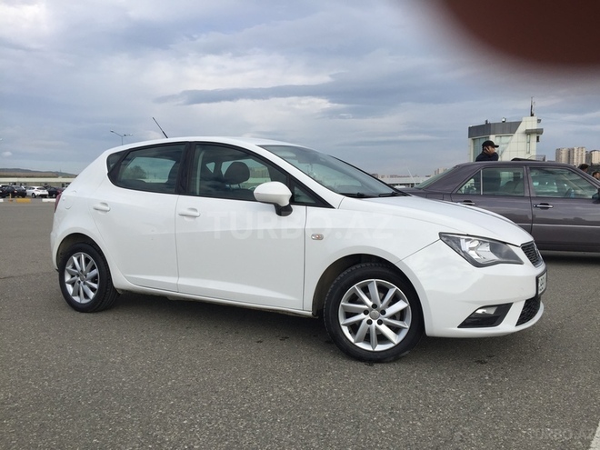 SEAT Ibiza 2013, 110,000 km - 1.6 l - Bakı