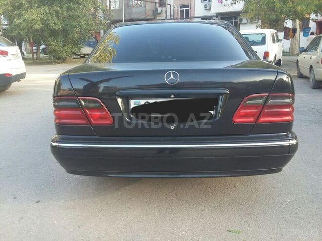 Mercedes E 320 1999, 275,000 km - 3.2 l - Bakı