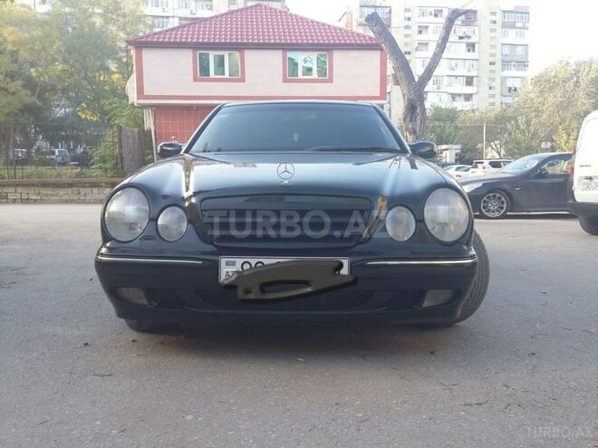 Mercedes E 320 1999, 275,000 km - 3.2 l - Bakı