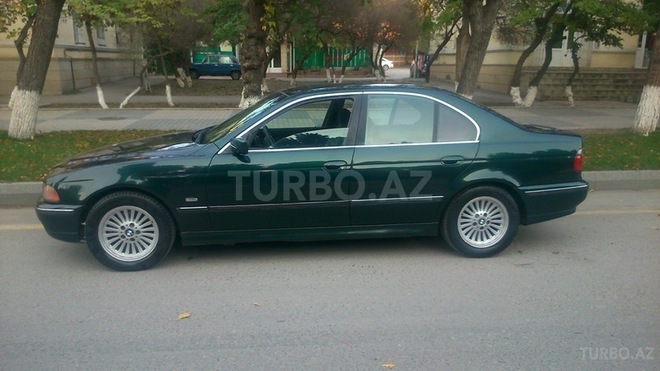 BMW 523 1996, 294,000 km - 2.5 l - Sumqayıt
