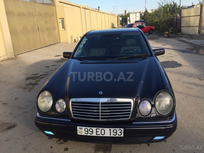 Mercedes E 220 1999, 287,903 km - 1.9 l - Bakı