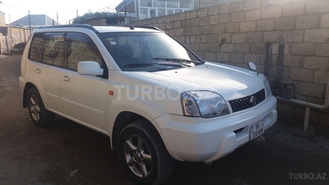 Nissan X-Trail 2000, 200,000 km - 2.0 l - Sumqayıt
