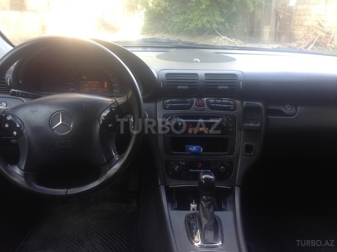 Mercedes C 240 2000, 290,000 km - 2.6 л - Bakı
