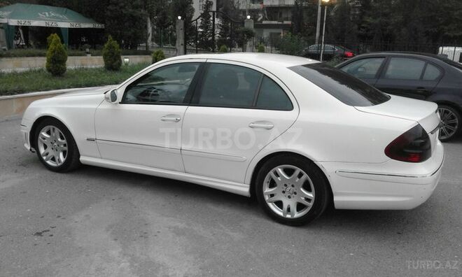 Mercedes E 220 2006, 171,000 km - 2.2 l - Bakı