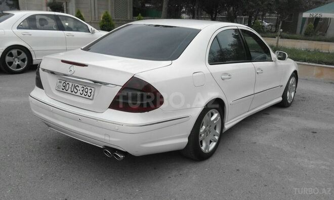 Mercedes E 220 2006, 171,000 km - 2.2 l - Bakı