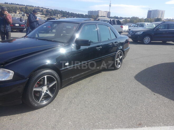 Mercedes C 240 1998, 291,000 km - 2.4 l - Bakı