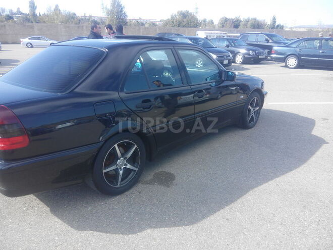 Mercedes C 240 1998, 291,000 km - 2.4 l - Bakı