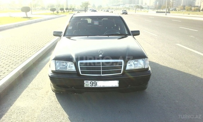 Mercedes C 180 2000, 220,000 km - 1.8 l - Bakı
