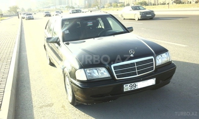 Mercedes C 180 2000, 220,000 km - 1.8 l - Bakı