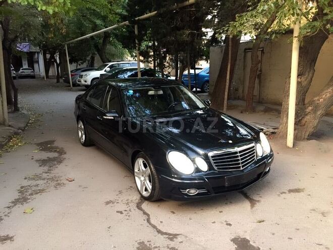 Mercedes E 350 2007, 176,000 km - 3.5 l - Bakı