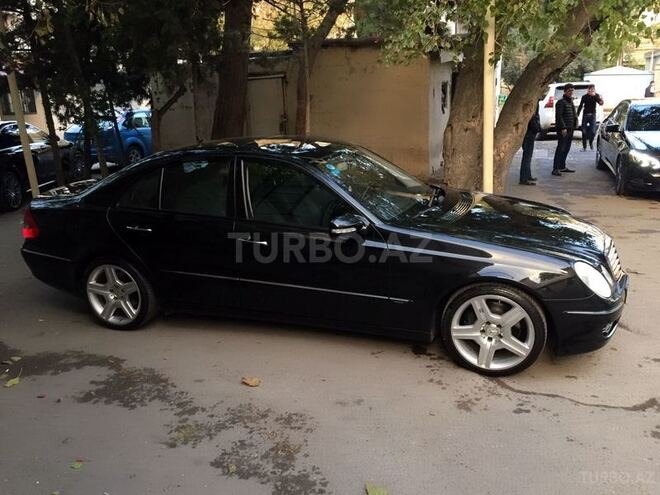 Mercedes E 350 2007, 176,000 km - 3.5 l - Bakı