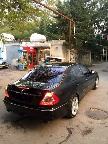 Mercedes E 350 2007, 176,000 km - 3.5 l - Bakı