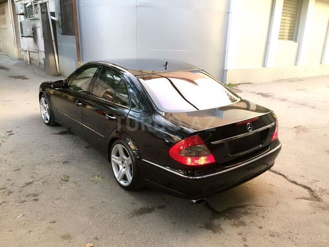 Mercedes E 350 2007, 176,000 km - 3.5 l - Bakı