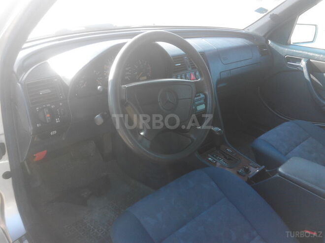 Mercedes C 220 1998, 390,000 km - 2.2 л - Bakı
