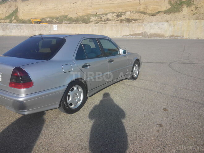 Mercedes C 220 1998, 390,000 km - 2.2 л - Bakı