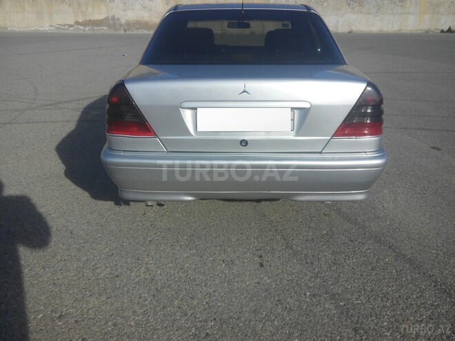 Mercedes C 220 1998, 390,000 km - 2.2 л - Bakı