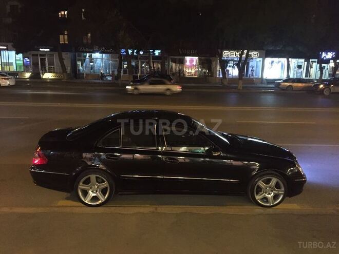 Mercedes E 350 2007, 176,000 km - 3.5 l - Bakı