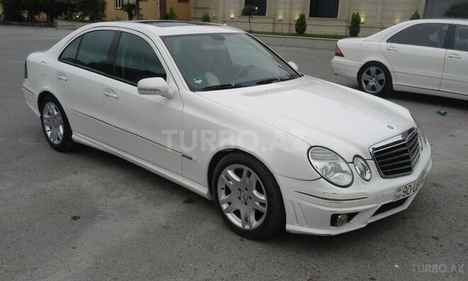 Mercedes E 220 2006, 170,000 km - 2.2 l - Bakı