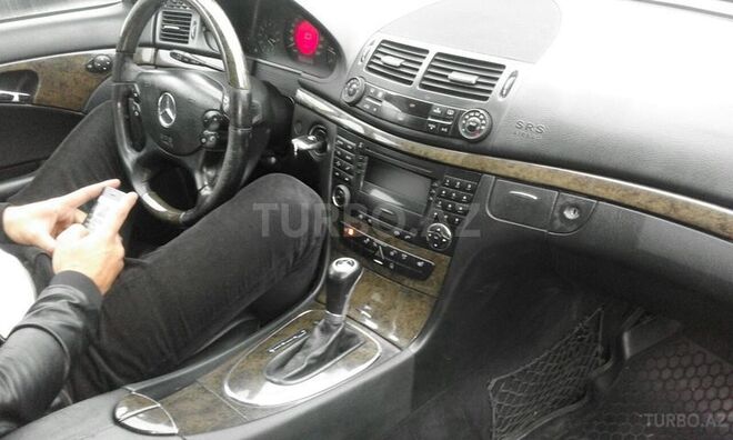 Mercedes E 220 2006, 170,000 km - 2.2 l - Bakı