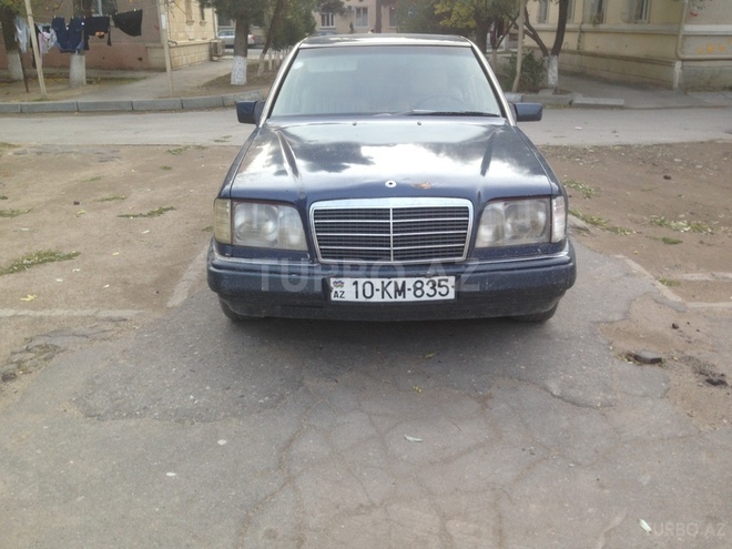 Mercedes E 230 1991, 290,070 km - 2.3 l - Sumqayıt