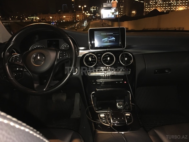Mercedes C 180 2015, 43,000 km - 1.6 л - Bakı