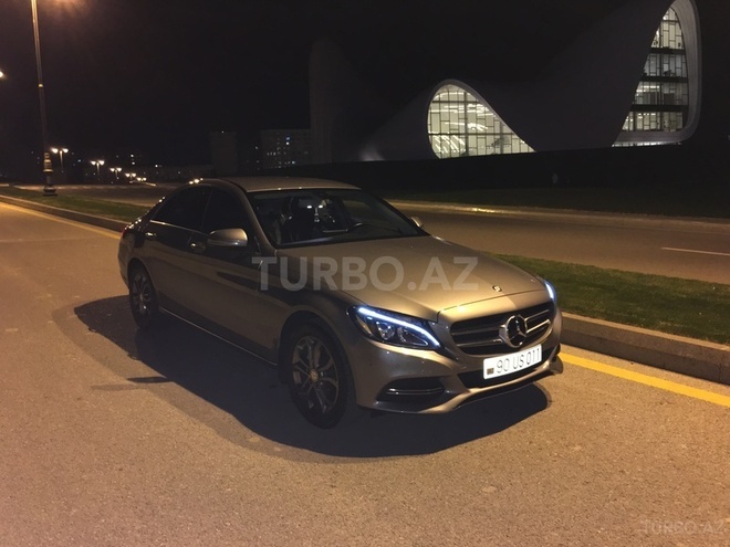 Mercedes C 180 2015, 43,000 km - 1.6 л - Bakı