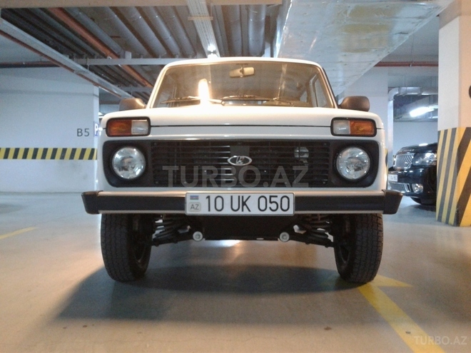 LADA (VAZ) Niva 2016, 2,000 km - 1.7 л - Bakı
