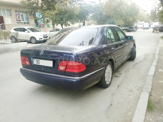 Mercedes E 320 1997, 350,000 km - 3.2 l - Bakı