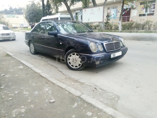 Mercedes E 320 1997, 350,000 km - 3.2 l - Bakı