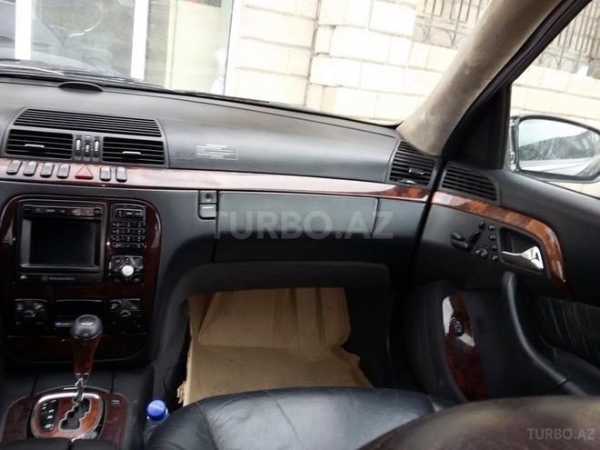 Mercedes S 320 1999, 280,000 km - 3.2 l - Quba